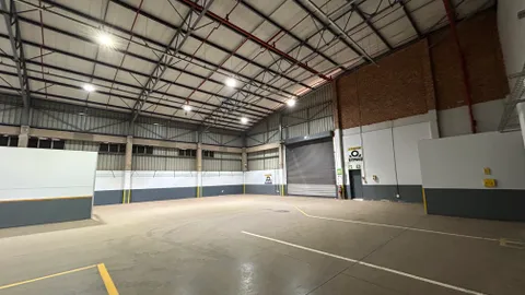 72 Amatole Rd, PRetoria Warehouse with Office Available To Let for rent - 2985m² for rent to lease (12).